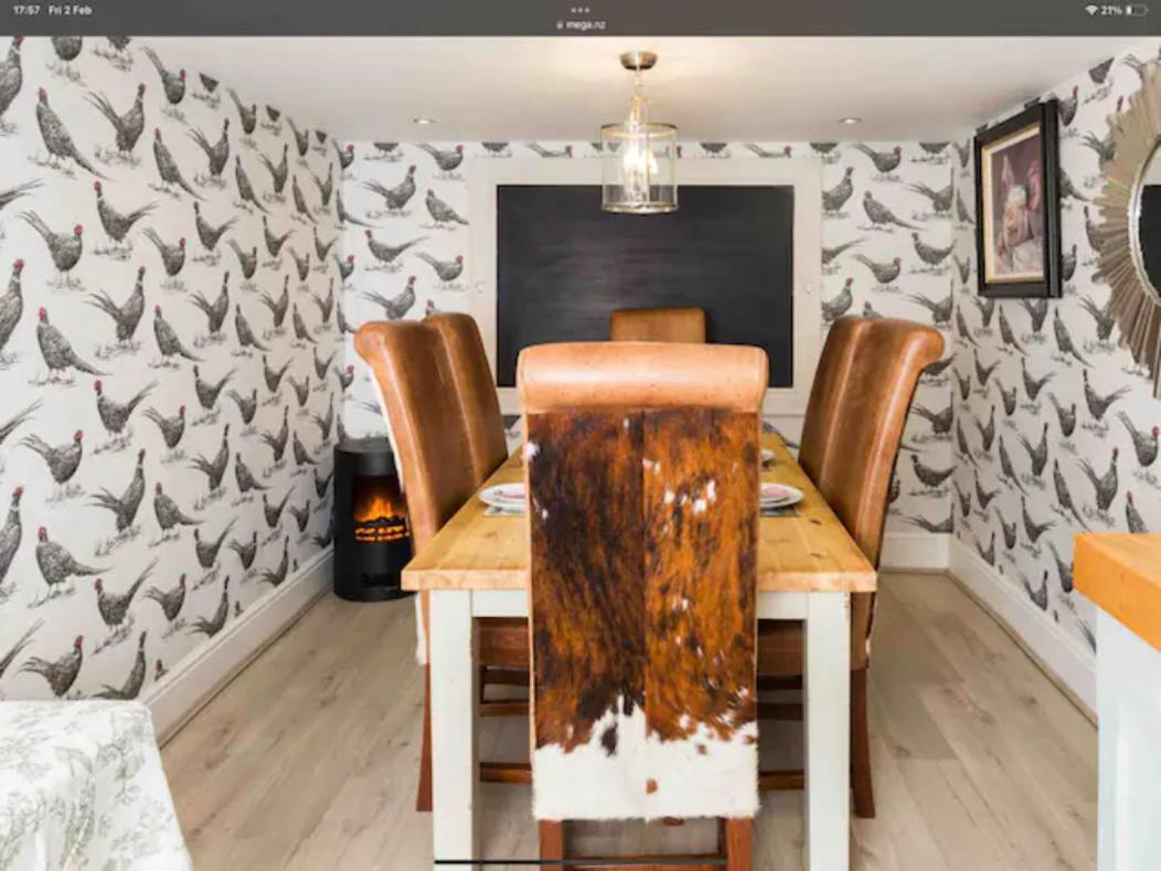 Piglet Lodge Pebworth Eksteriør bilde